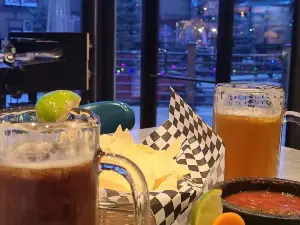 Oro Y Plata