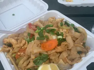 Aunty Pon's Thai Food Truck