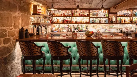 Plow & Angel Bistro in 몬테시토