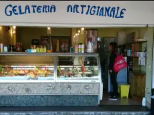Gelateria Mr. Ice
