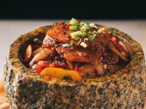稻石香石锅菜(博野店)
