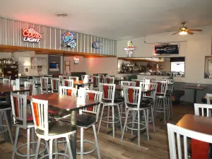 Yellowstone River Inn