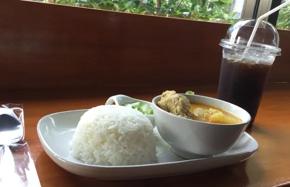 Golden Bee Shop & Coffee