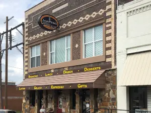 JavaPrimo Coffee House, Cafe & More - MAGNOLIA