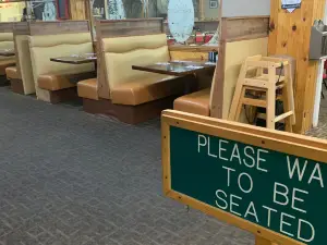Uncle Louie's Diner