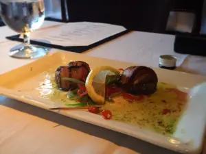 So Restaurant Bar