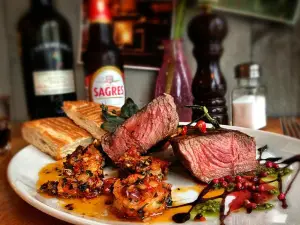 Galao Pub & Restaurant