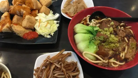 Mei Nung Beef Noodle House in Markham