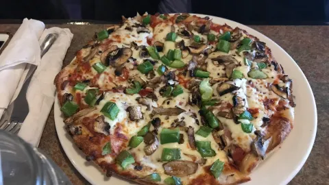 Pizza Dee's in Simcoe County