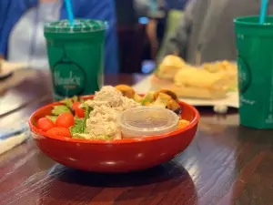 Newk's Eatery