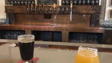 Twin Barns Brewing Co - Meredith in 메레디스