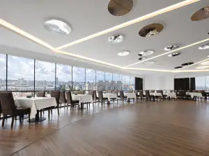 黑河商贸旋转餐厅