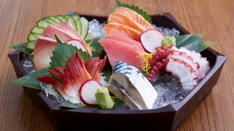 Akataiyo restaurant in ไฮฟอง