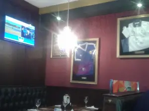 Leyendas Sport Bar