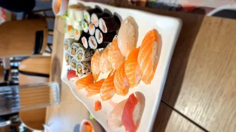 Sushi Tong in 루앙