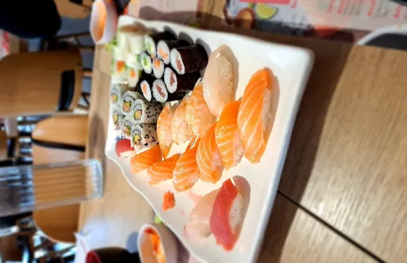 Sushi Tong