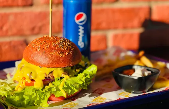 Bun's n cheese