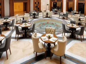 La Piazza Restaurant