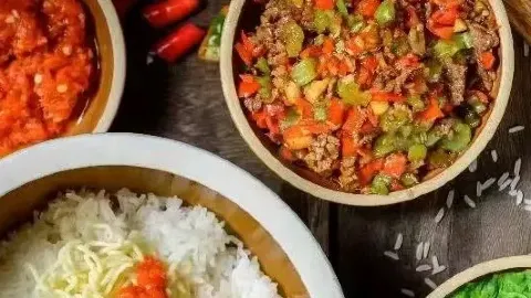 小牛擂饭(润达国际店) in Pingxiang
