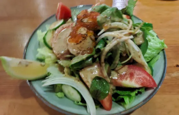 J.Eat Cafe