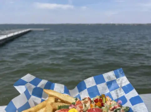 Lakeside Landing Kitchen + Bar