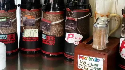 P Town Coffee & Tea in Pacifica
