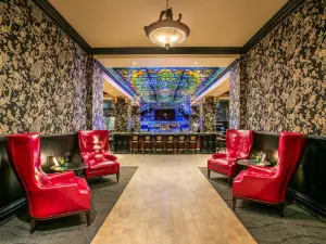 Peacock Room Lounge