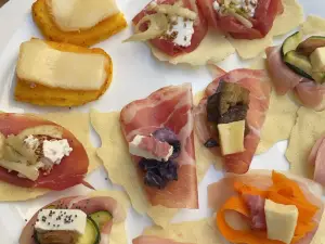 Cafe Caprini