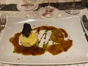 Silva Nigra Restaurant und Appartment