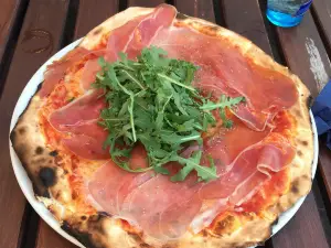 Paletti Pizza Bar