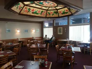 Holiday City Diner