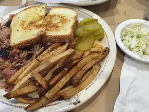 Country's Barbecue North
