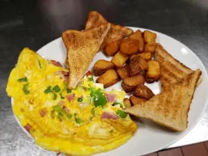 Sabina's Casual Dining & Pub