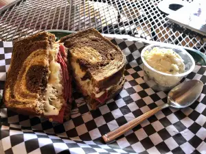 Nana's Sandwich Shoppe