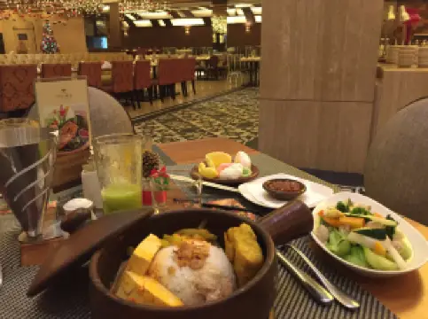 Kayu Manis Restaurant