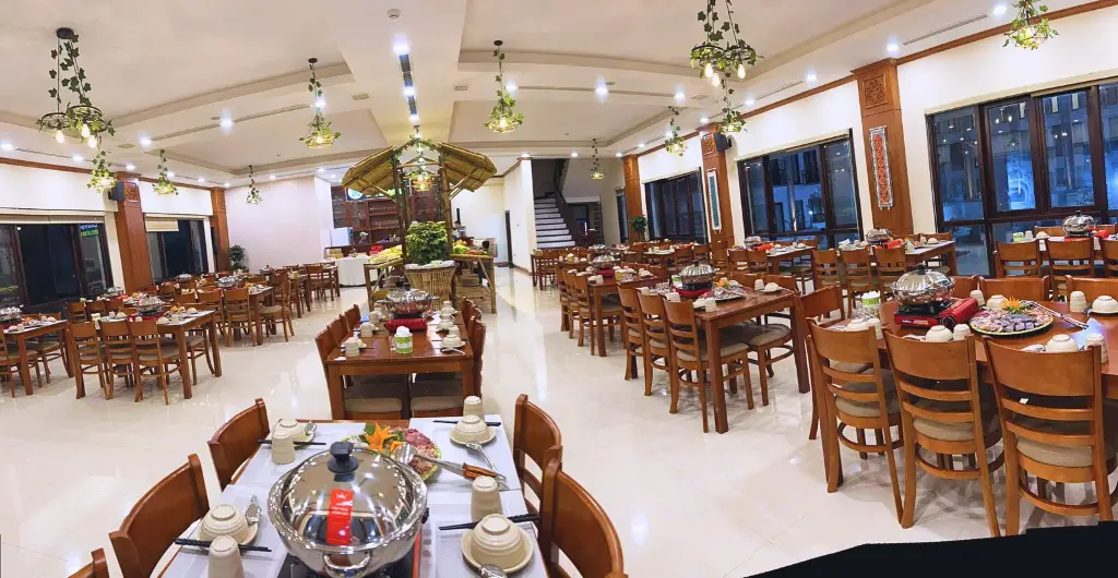 Nha Hang Chayote – Buffet Lẩu Rau Sa Pa