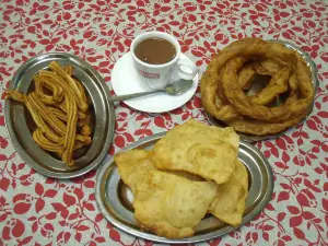 CAFETERÍA CHURRERÍA CHARY