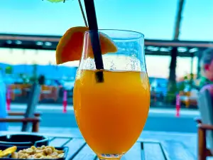 Eden Cocktail Bar