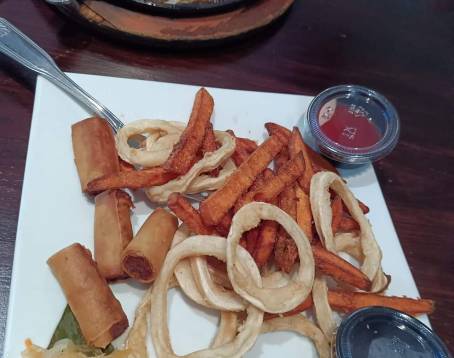 Max's Restaurant Jersey City, Cuisine of the Philippines