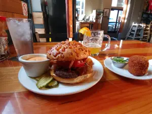 Diamond Knot Brewery & Alehouse