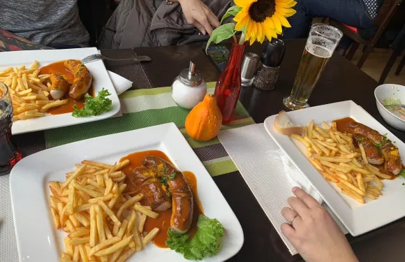 Bistro Paparazzi