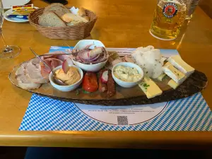 Paulaner am Thielenplatz