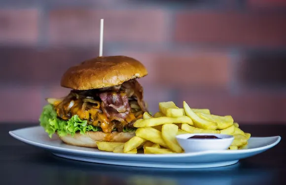 Bo's Burger & Bar