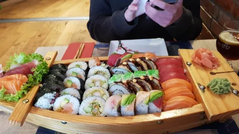 Nami Sushi Mol in 몰
