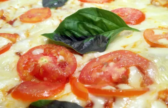 La Pizzeria