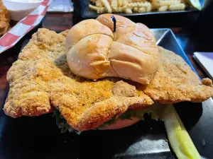 Moores Bar & Grill