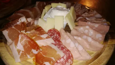 Vineria La Contrada in Trieste