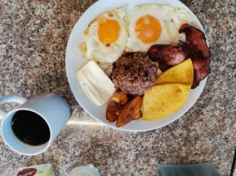 Donde Pipe Restaurante y Cafe