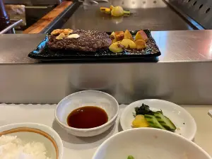 ステーキハウスひのき