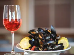 Captain George's Seafood Restaurant